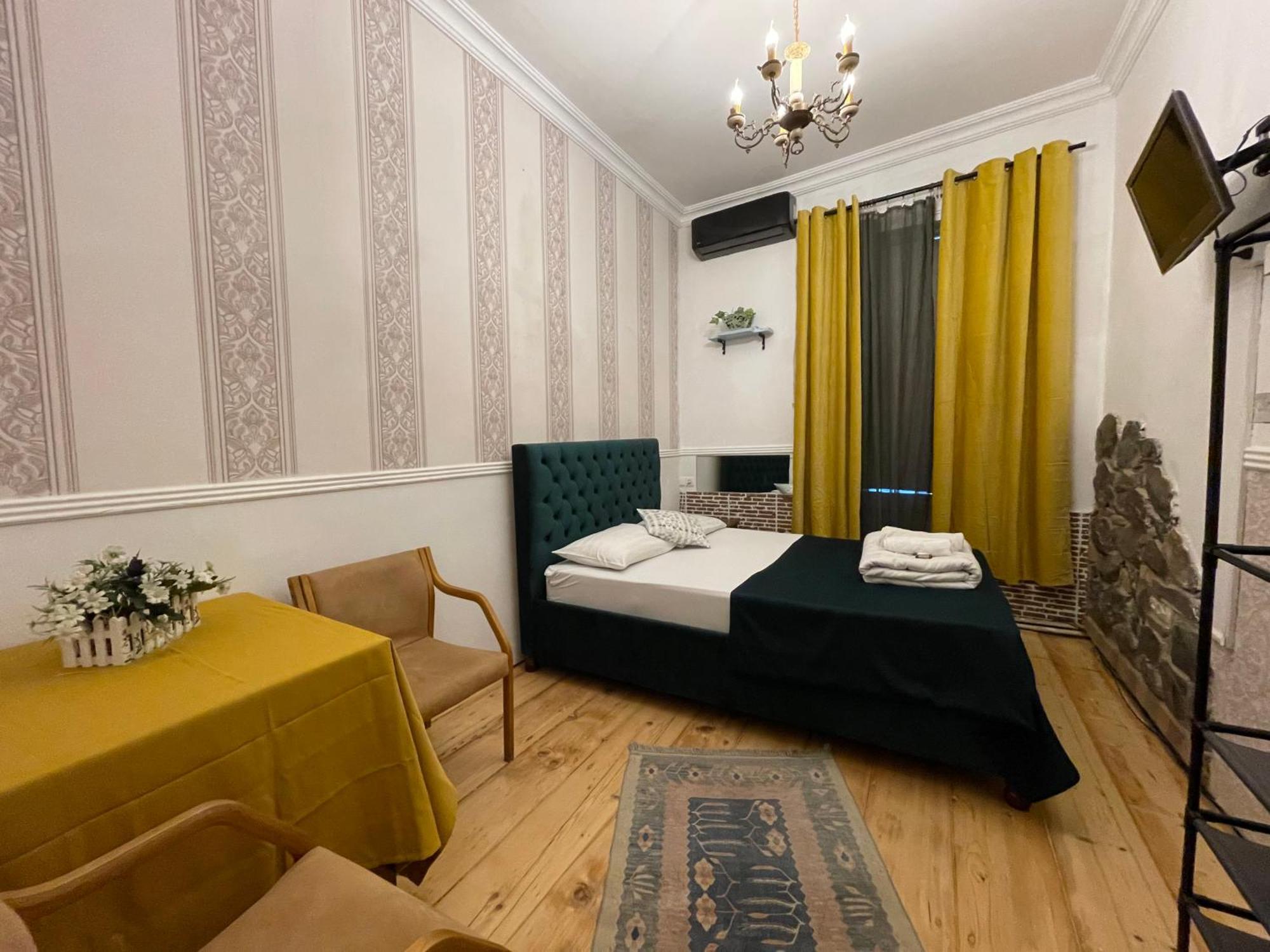 Wine O'Clock Hotel Tbilisi ภายนอก รูปภาพ