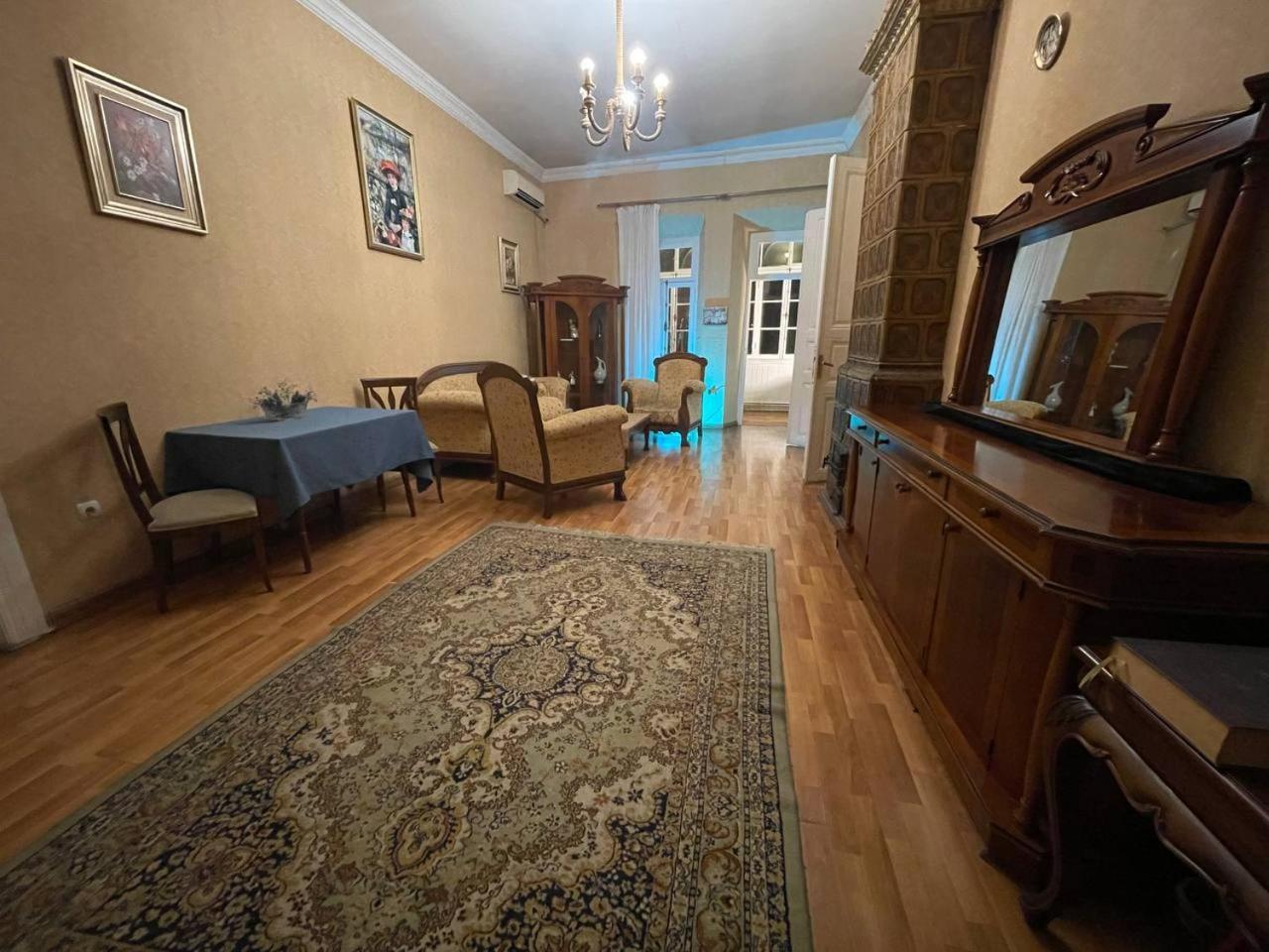 Wine O'Clock Hotel Tbilisi ภายนอก รูปภาพ